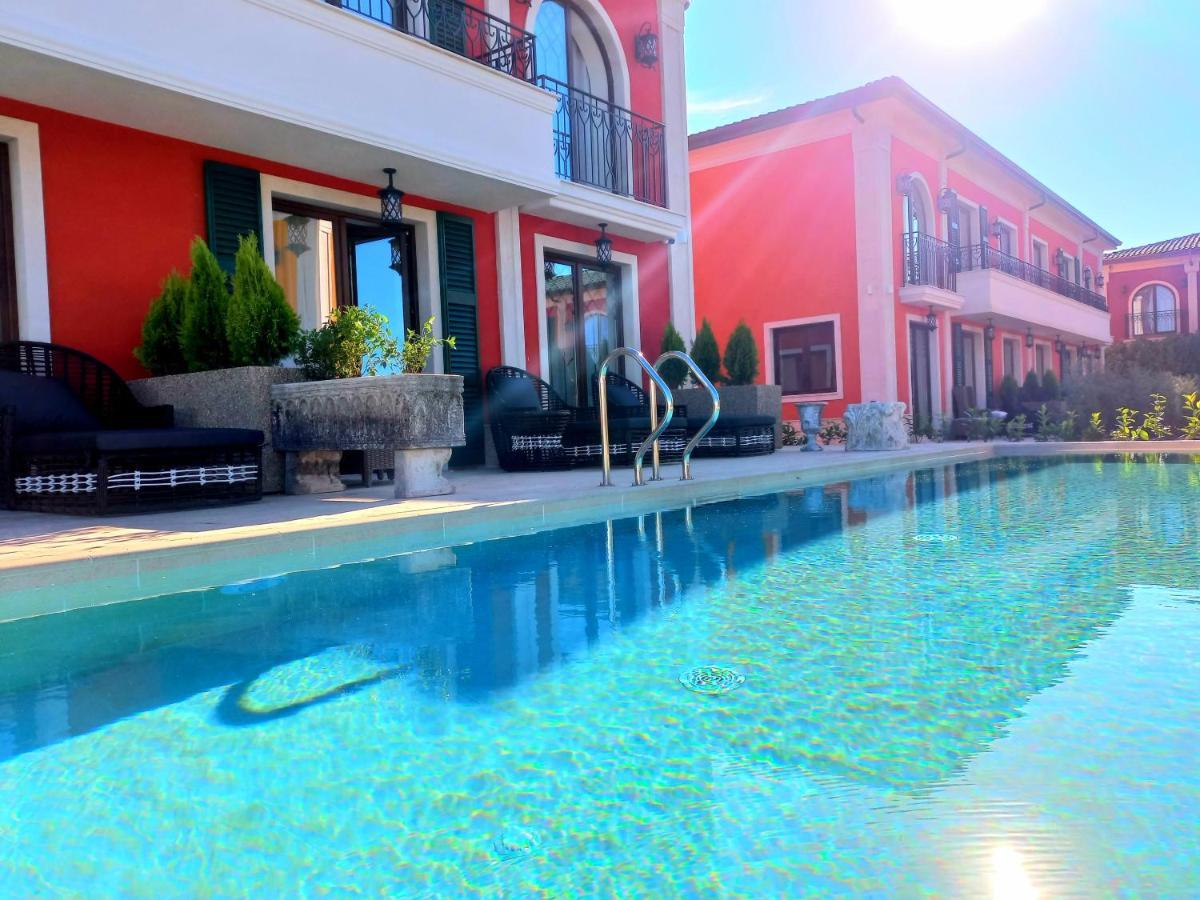 Villas For 4 Or 6 Adults In Therma Village Kranevo Luaran gambar